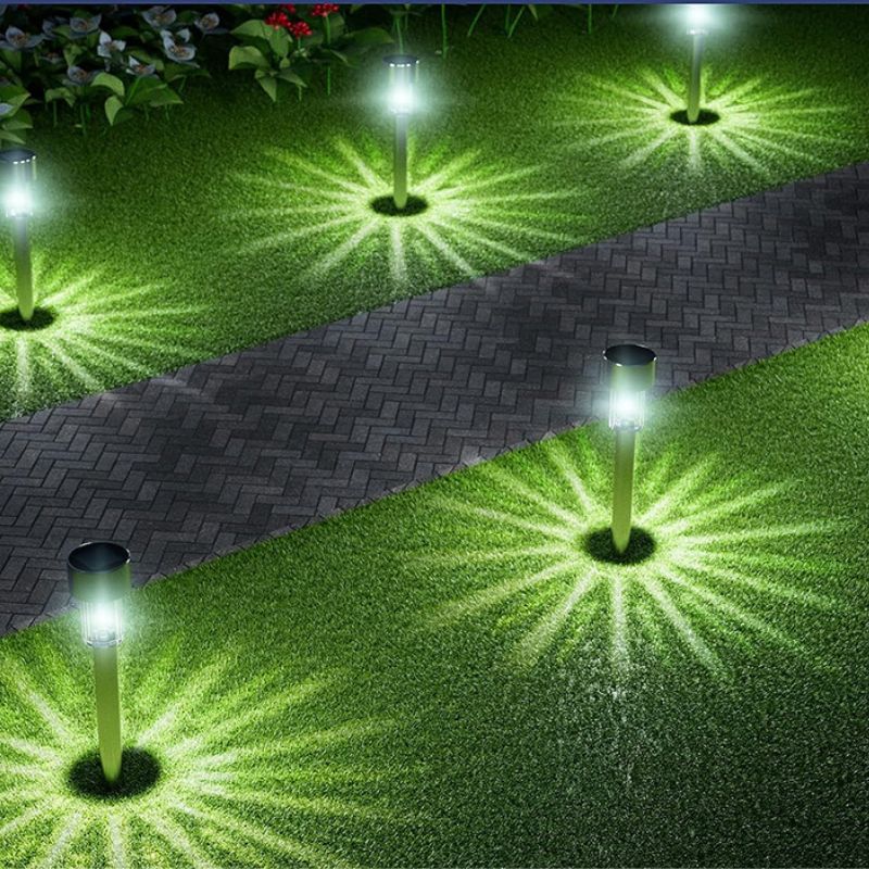 SolarAura - Nastrojowe Oświetlenie Ogrodowe z Energii Słonecznej