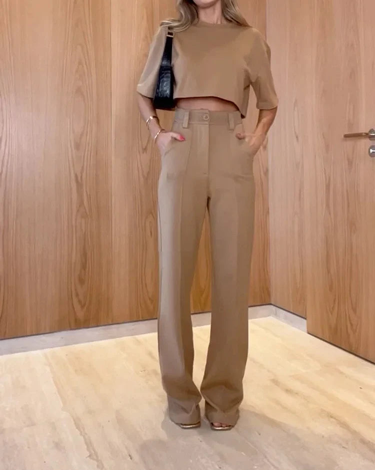 Livia - Kombinezon na Jedno Ramię z Kolorowym Akcentem i Gładkimi Nogawkami