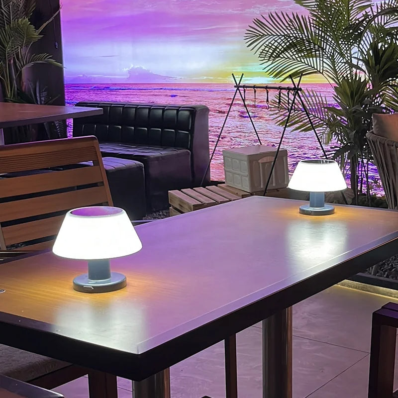 Solara - Solar Table Lamp
