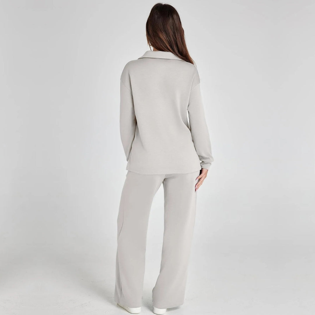 Eline | Ekskluzywny Zestaw Loungewear z Wygodnymi Spodniami i V-kształtnym Designem