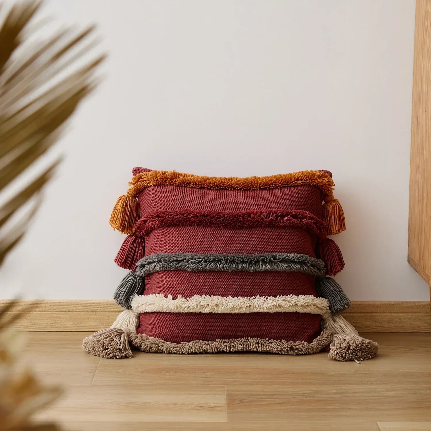 Elegancka Poszewka Boho z Prążkowanym Deseniem