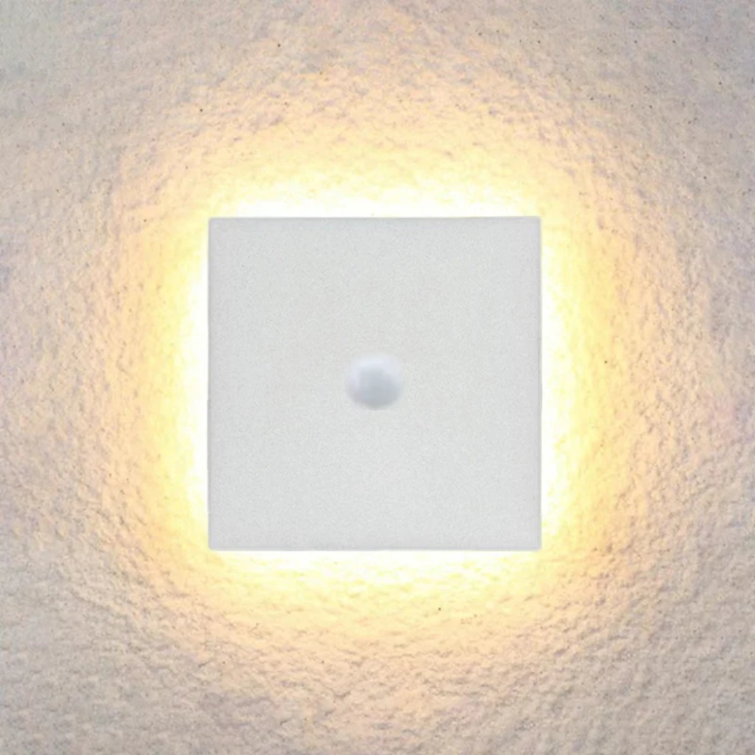 Zenith - Nowoczesna Minimalistyczna Lampa Ścienna LED