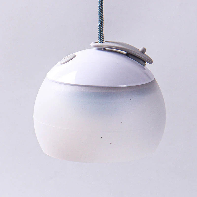 HeritageGlow - Wielofunkcyjna Lampa Campingowa w Stylu Vintage