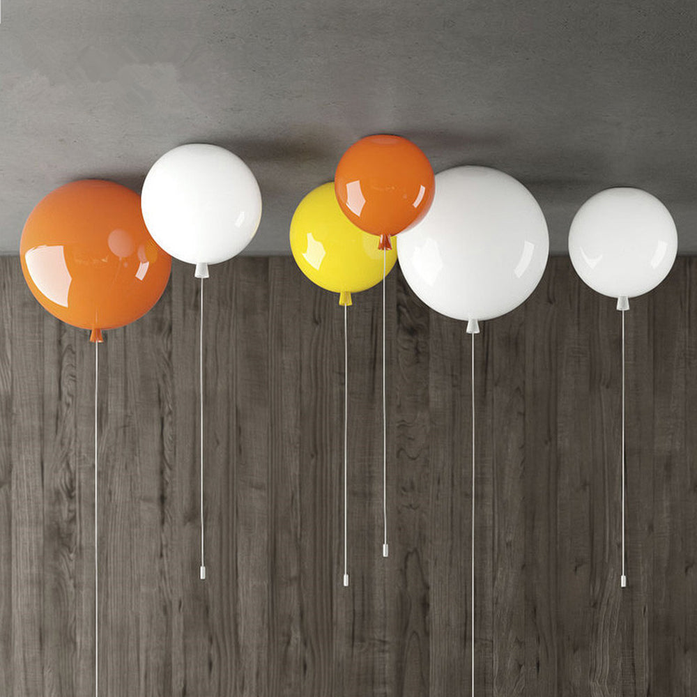 Nowoczesna kompaktowa lampa sufitowa LED w kształcie balonu – AuraLite
