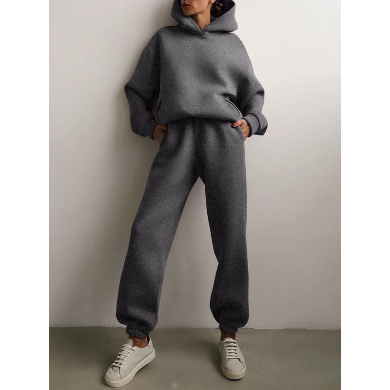 JADE - Oversized Women's Tracksuit