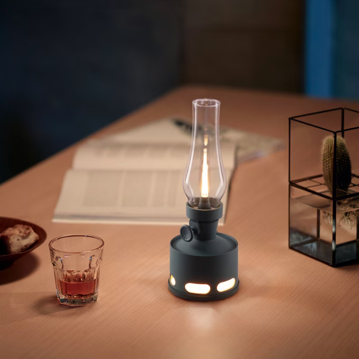 Ładowana Lampa LED w Stylu Vintage - LumaLantern