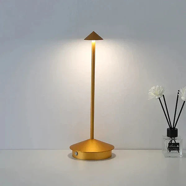 SerenLight - Przenośna Lampa LED w Stylu Minimalistycznym do Tworzenia Nastroju