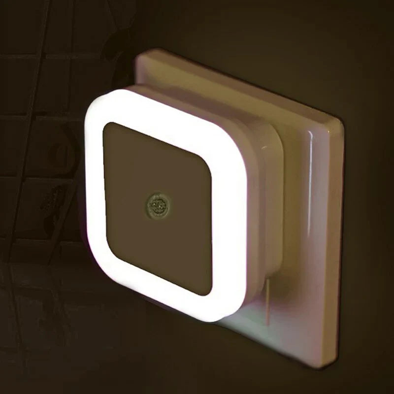 Zestaw 2 nocnych lampek dla dzieci z czujnikiem ruchu - GlowGuard