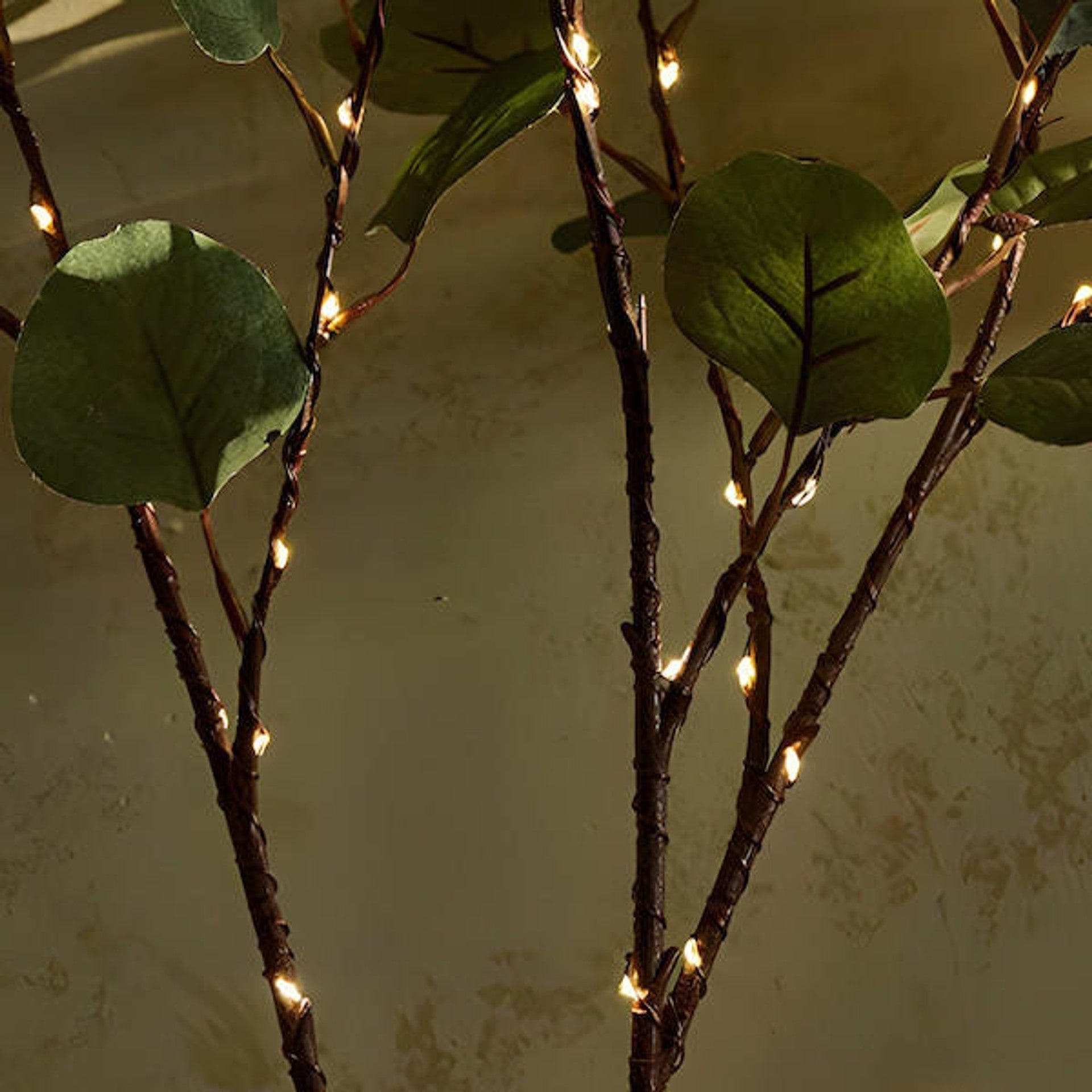 GlowBranch - Nastrojowa gałąź LED dla magicznego klimatu