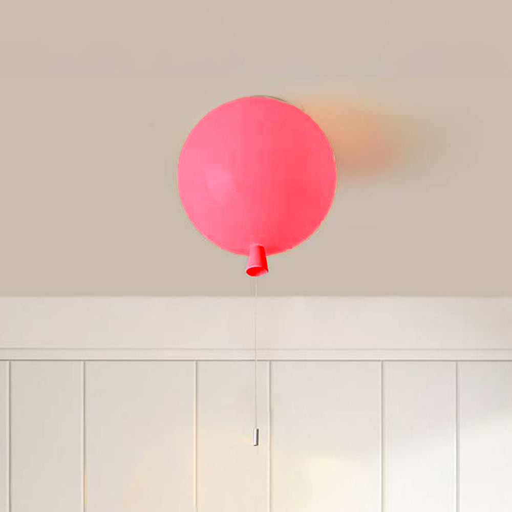 Nowoczesna kompaktowa lampa sufitowa LED w kształcie balonu – AuraLite