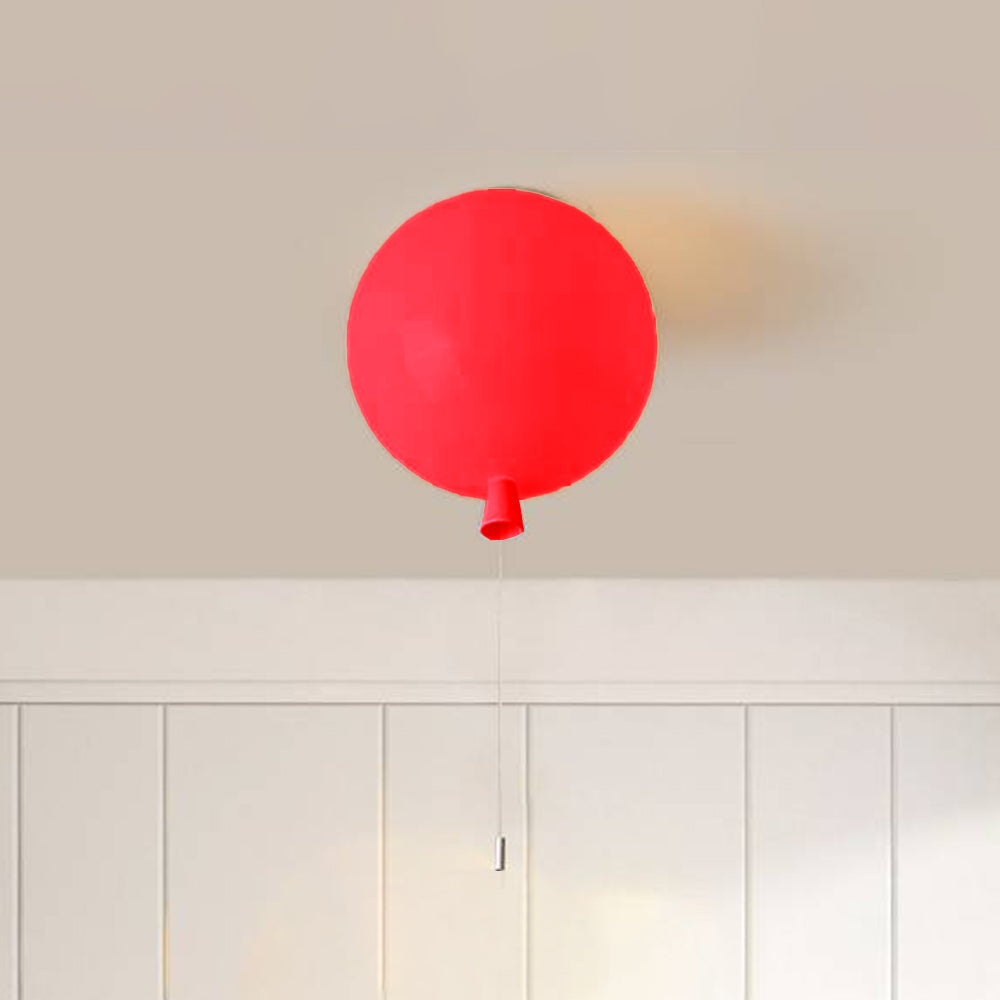 Nowoczesna kompaktowa lampa sufitowa LED w kształcie balonu – AuraLite