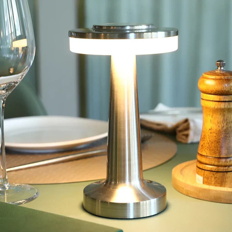 Retro Bezprzewodowa Lampa Stołowa - LumiBar