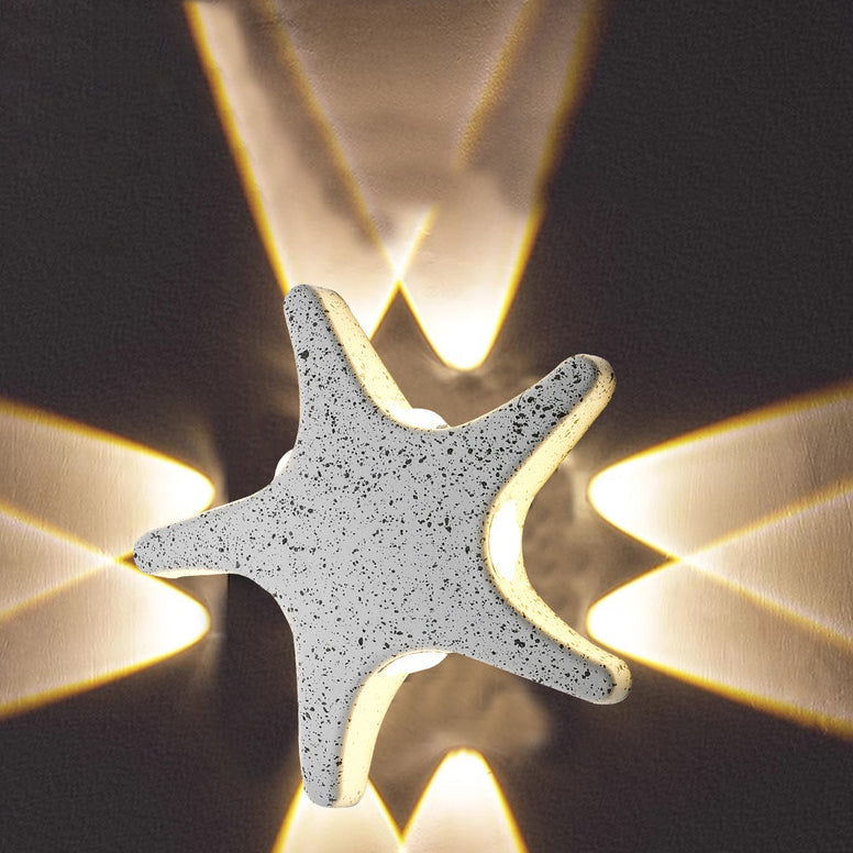 LumiStar - Wodoodporna Lampa LED na Ścianę z Eleganckim Aluminiowym Wykończeniem do Zewnętrznych Przestrzeni