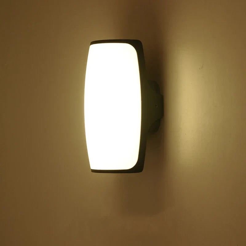 Astyra - Nowoczesna Czarna Wodoodporna Lampa LED Zewnętrzna IP65