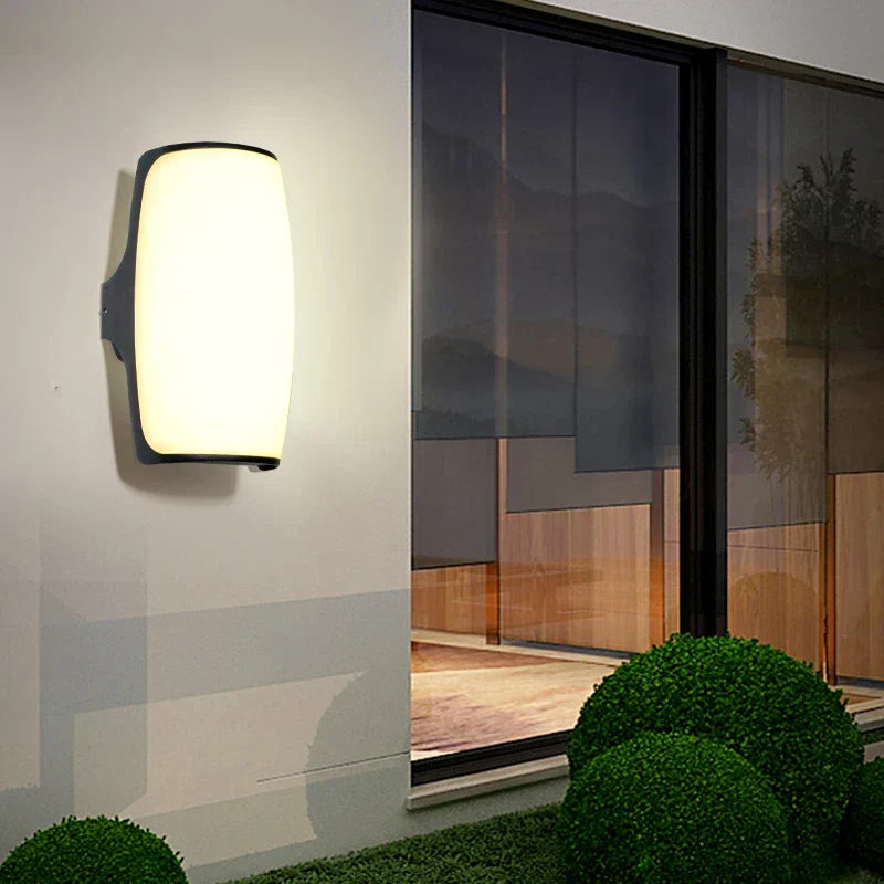 Astyra - Nowoczesna Czarna Wodoodporna Lampa LED Zewnętrzna IP65