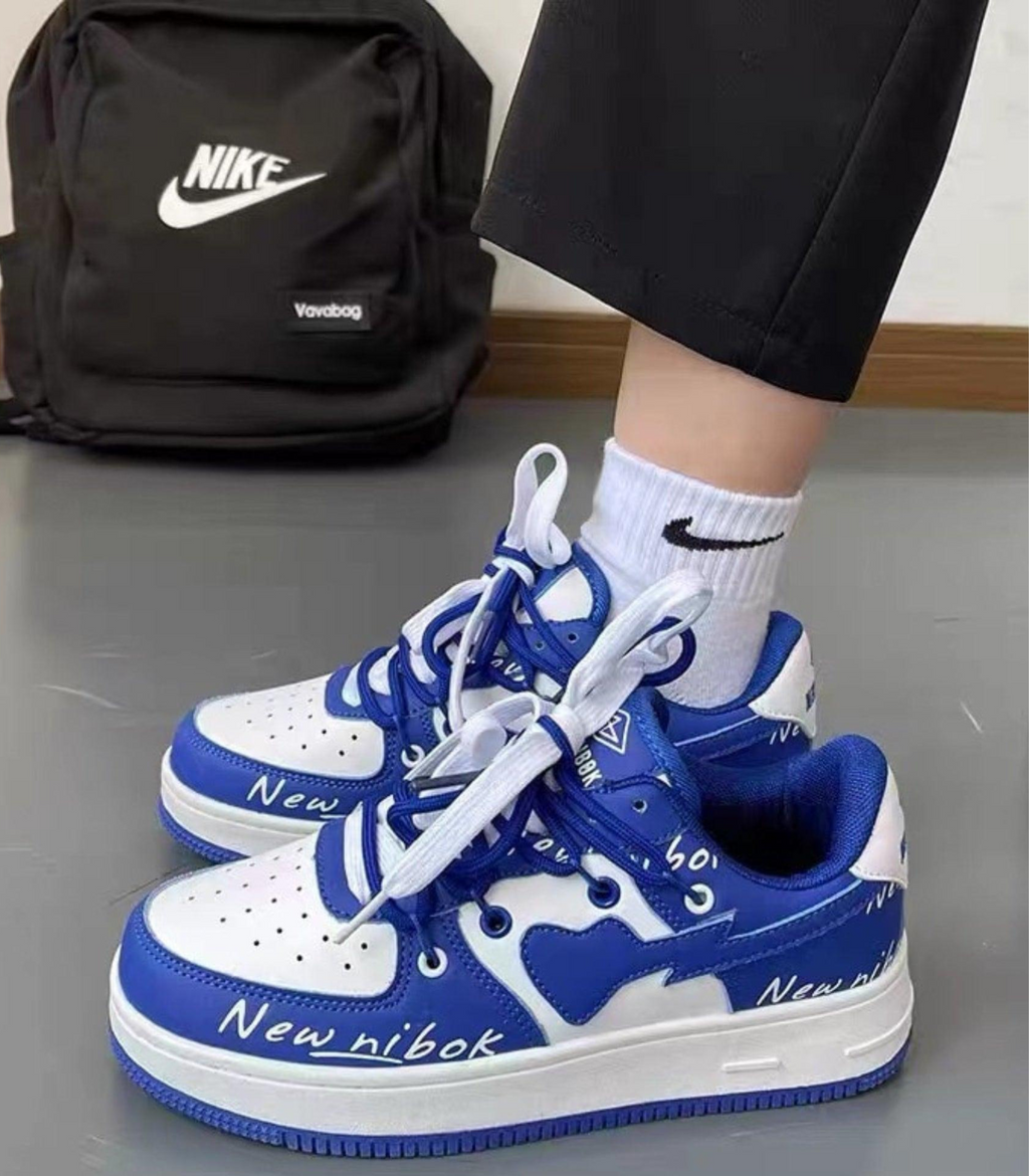 XYZIUS | Stylish Women's Sneakers