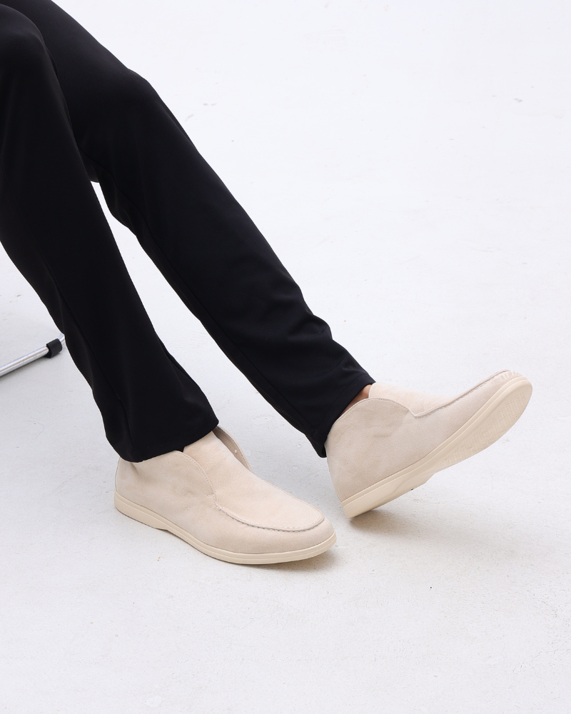 Old Money Suede Moccasins in Wysokie Style