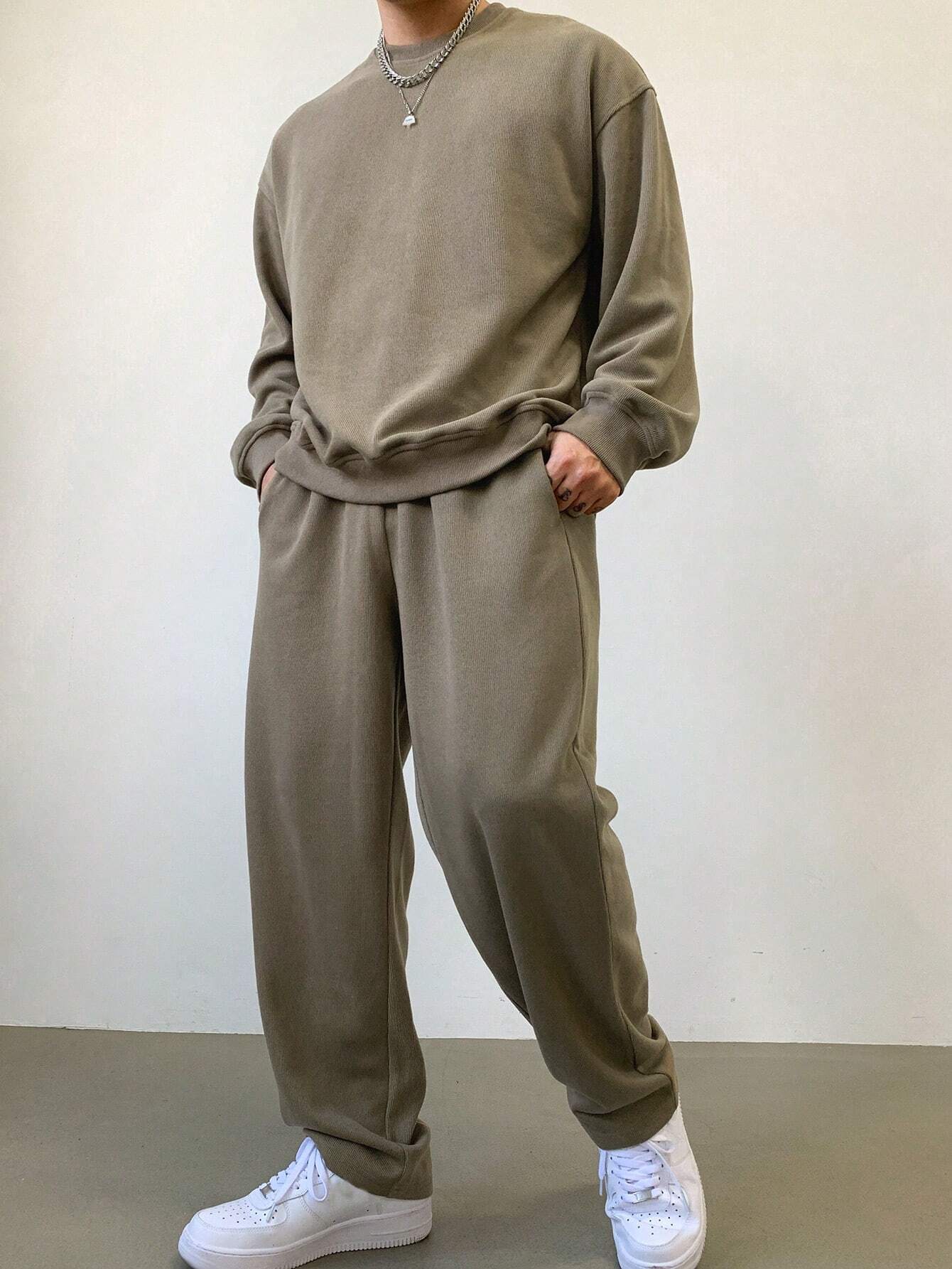 Zavalori – Męski Komplet Dresowy | Bluza i Spodnie