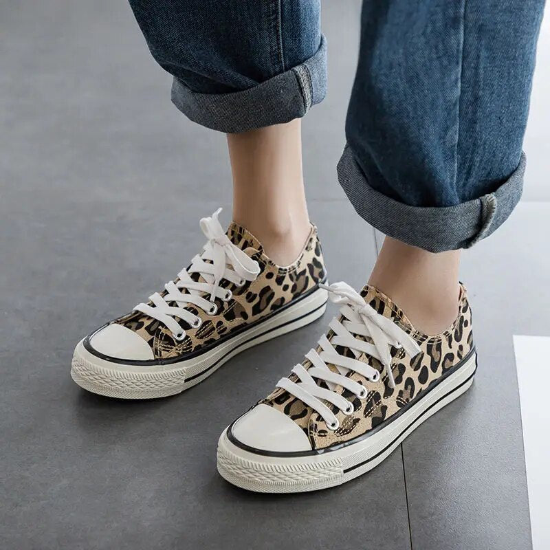 Luna | Eleganckie buty sportowe w panterkę