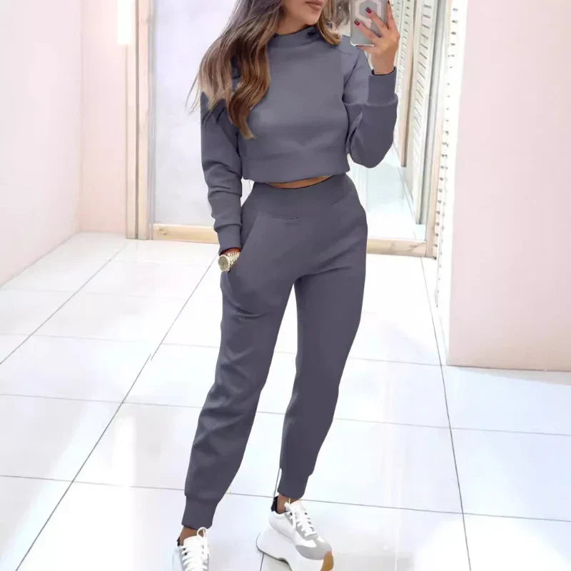 Stylowy Damski Dwu-częściowy Dres z Krótkim Swetrem
