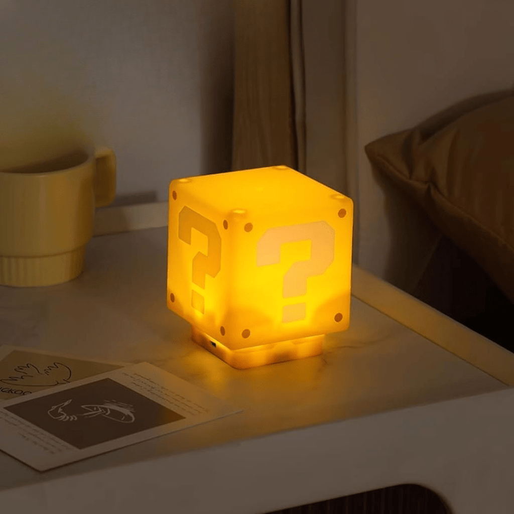 MarioLicht – Radosna Lampa Biurkowa w Kształcie Znaków Zapytania dla Dzieci i Graczy" 

Rewritten Title: "MarioLicht – Wesoła Lampa Biurkowa w Kształcie Znaków Zapytania dla Dzieci i Miłośników Gier
