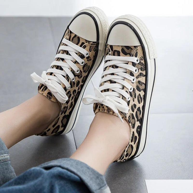 Luna | Eleganckie buty sportowe w panterkę