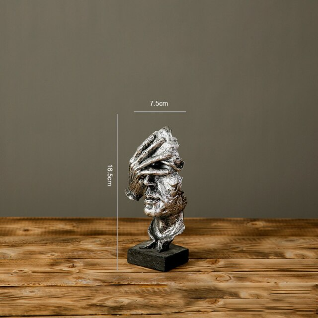 Trzy mądre małpki – rzeźba z głębokim przesłaniem