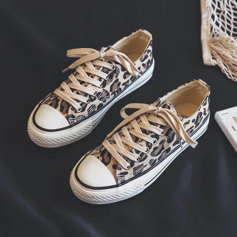 Luna | Eleganckie buty sportowe w panterkę