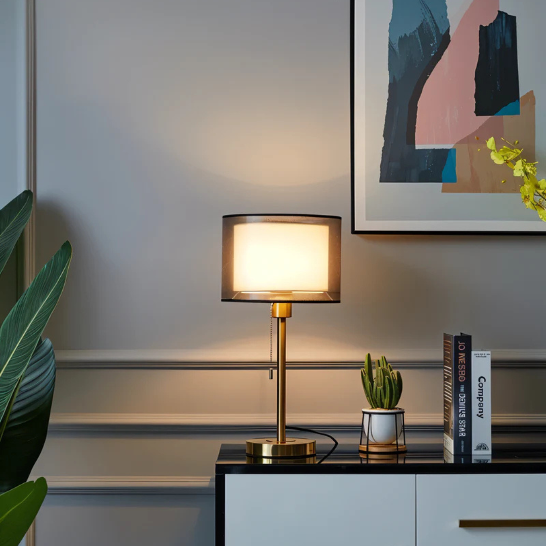 Lampa stołowa Lumis z podwójnym kloszem