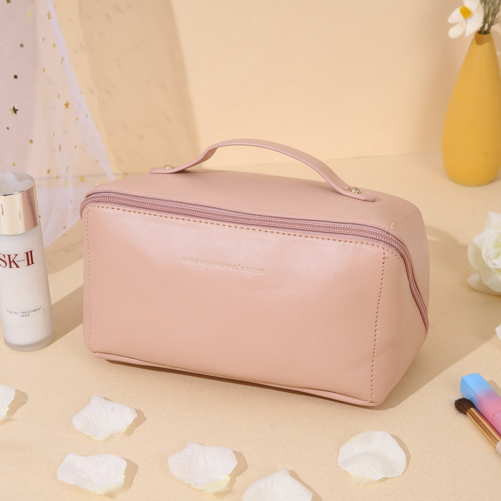 Deluxe Beauty Case | Największa, łatwa w użyciu kosmetyczka!