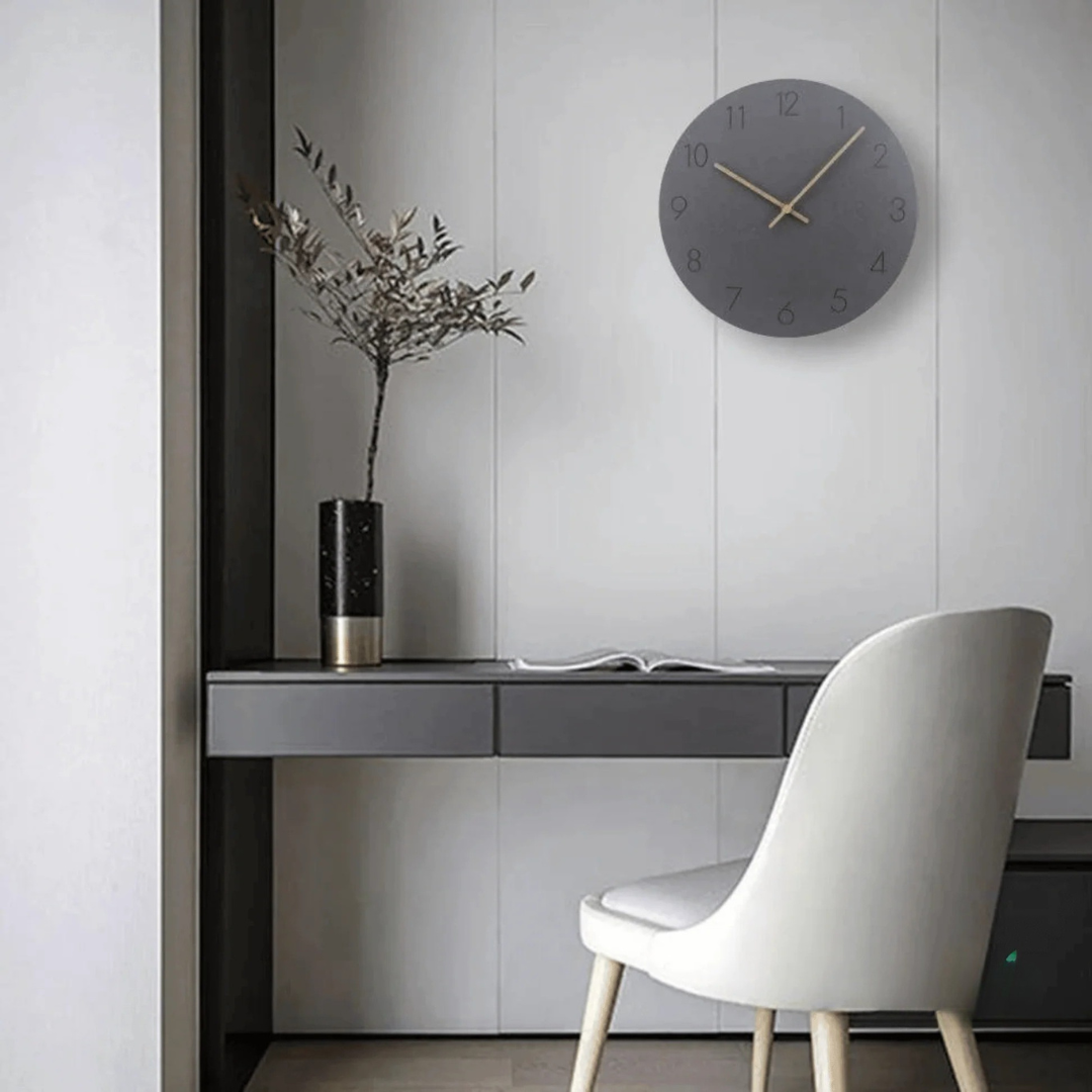 Minimalistyczny i elegancki drewniany zegar ścienny