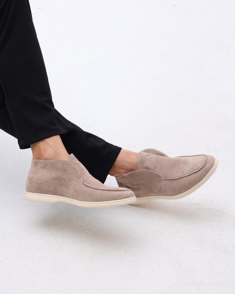 Old Money Suede Moccasins in Wysokie Style