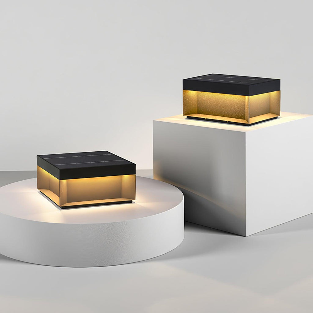 EverLume - Elegancka Lampa Słoneczna do Ogrodu - Matowa Osłona Akrylowa i Wytrzymała Konstrukcja