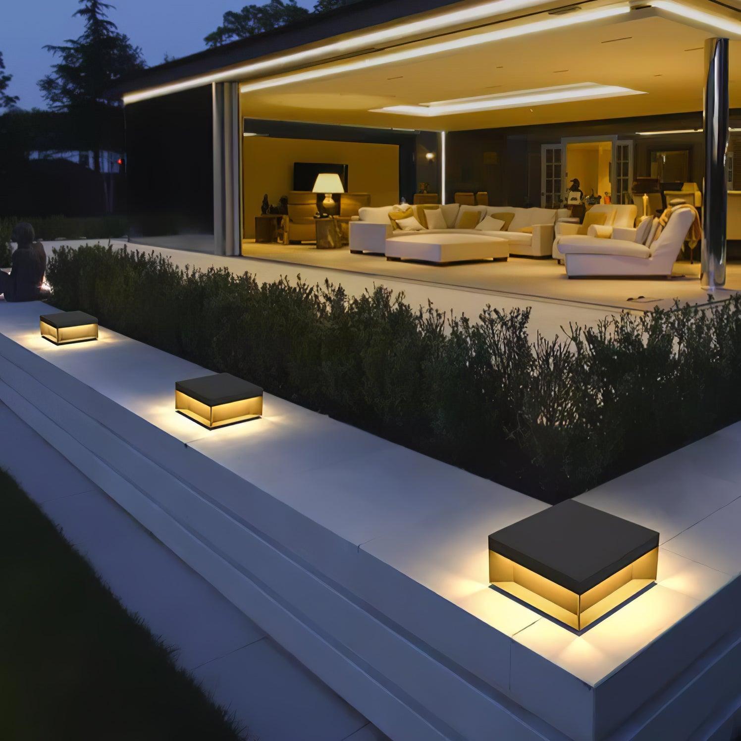 EverLume - Elegancka Lampa Słoneczna do Ogrodu - Matowa Osłona Akrylowa i Wytrzymała Konstrukcja