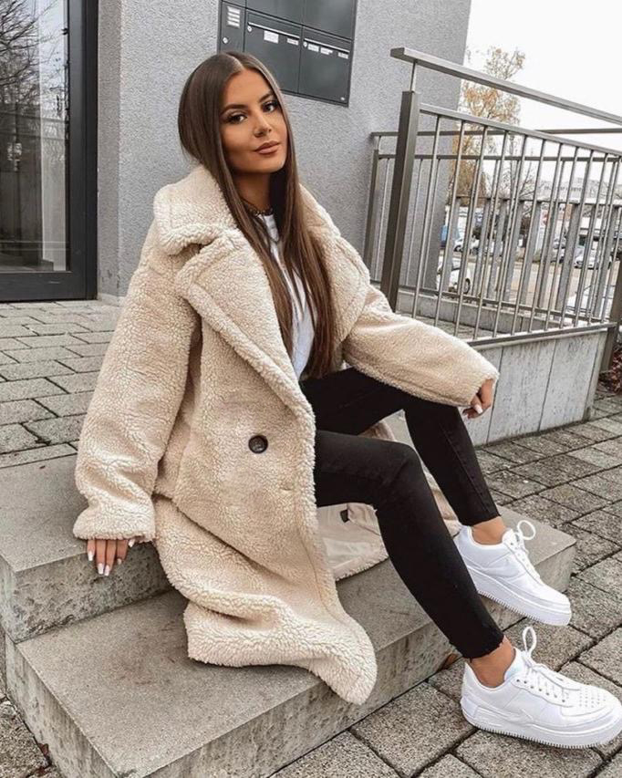 Płaszcz Sofii z Pluszu w Rozmiarze Oversize