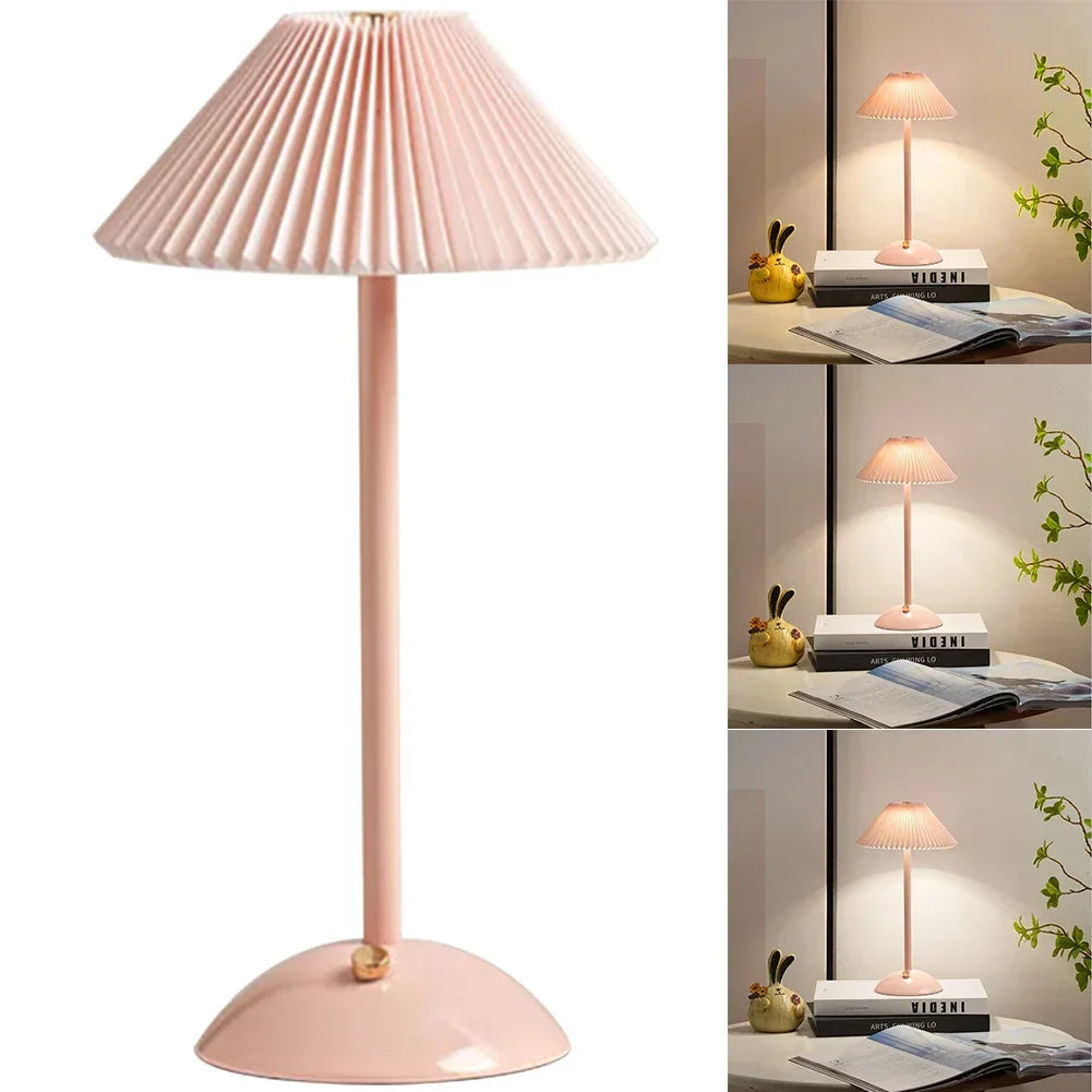 Skandynawska Lampa Stołowa z Funkcją Ładowania