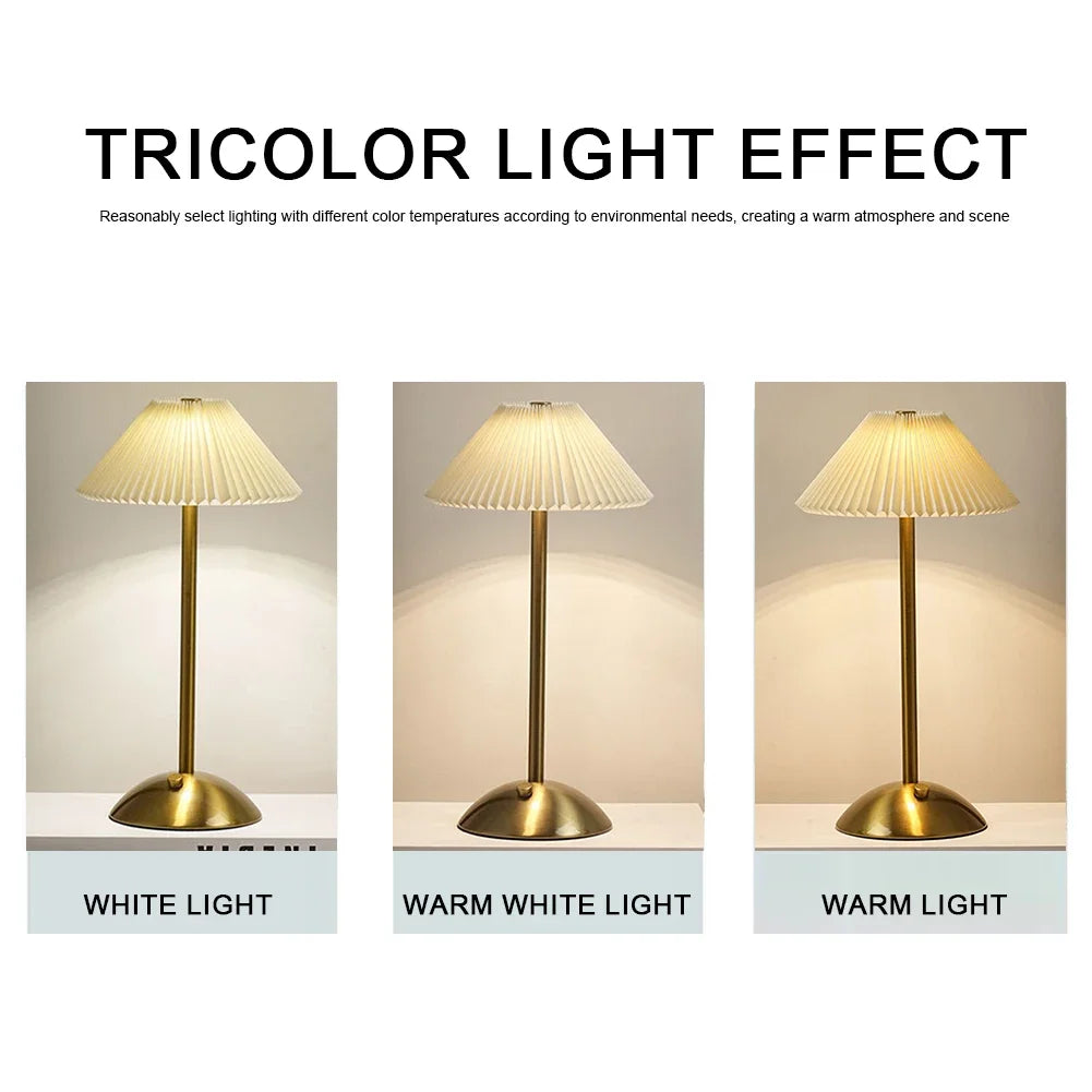 Skandynawska Lampa Stołowa z Funkcją Ładowania