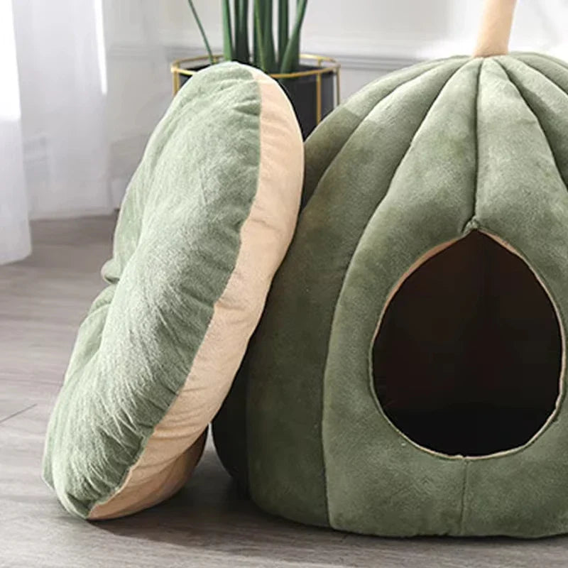 PumpkinPaws | Ciepłe i Przytulne Łóżko dla Kota na Zimowe Dni