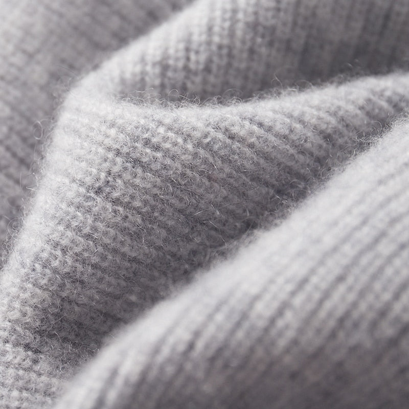 NOA | Męski sweter z miękkiego materiału