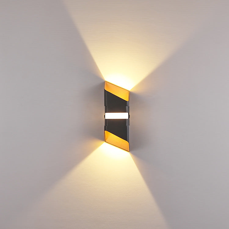BeamCraft - Wodoodporna Lampa Ścienna LED do Oświetlenia Zewnętrznego w Górę i w Dół
