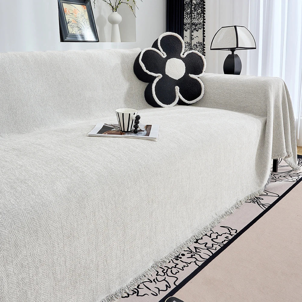 Stylowy dodatek z chenille do Twojej kanapy