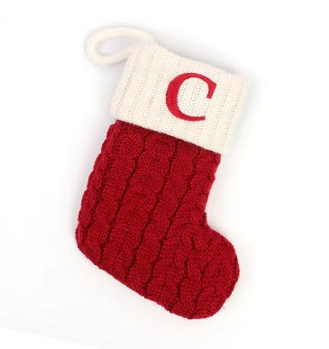 MerrySock – Unikalna Świąteczna Skarpeta z Personalizowanym Haftem