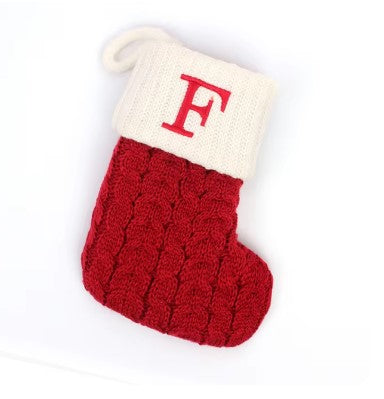 MerrySock – Unikalna Świąteczna Skarpeta z Personalizowanym Haftem
