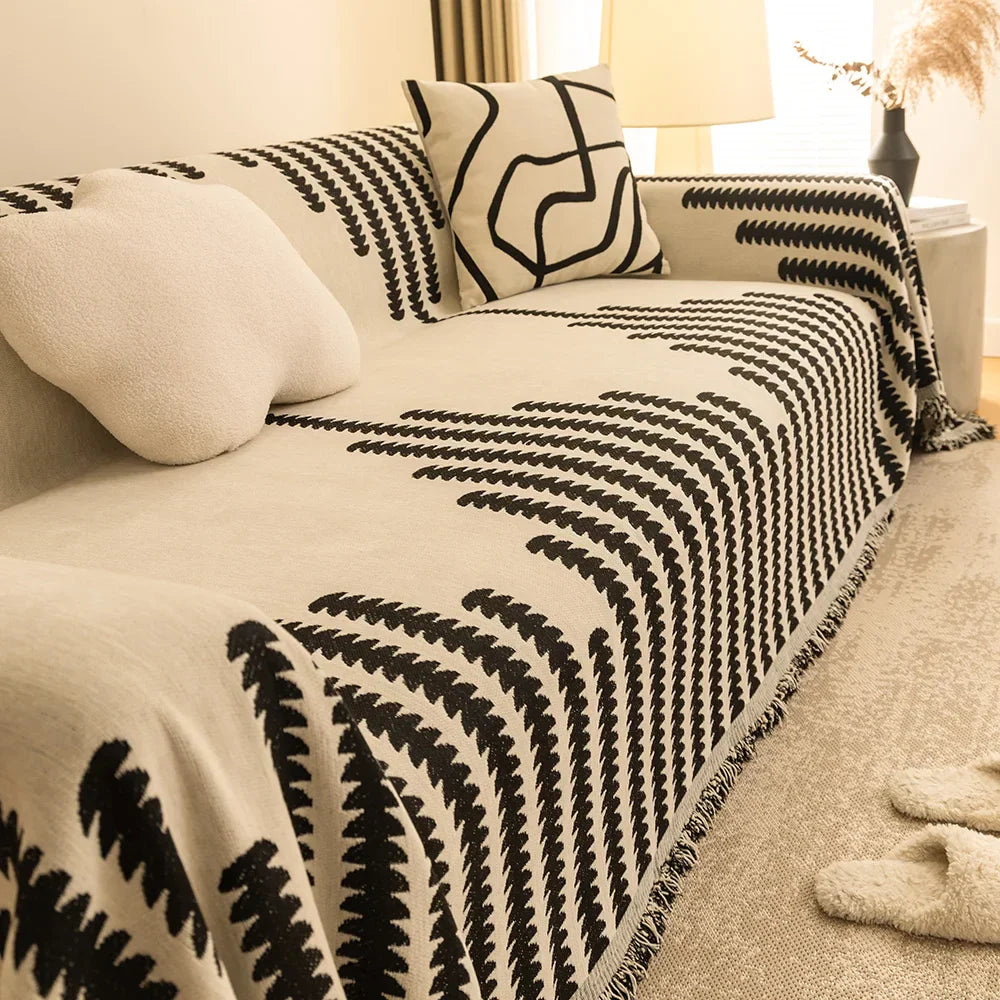 Skandynawska harmonia z subtelnymi frędzlami