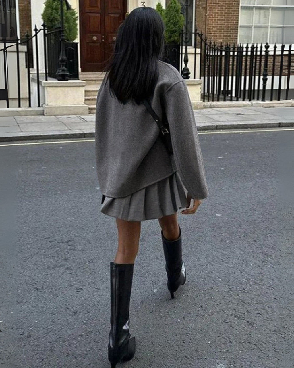 Stylowy Oversized Płaszcz z Guzikami dla Kobiet