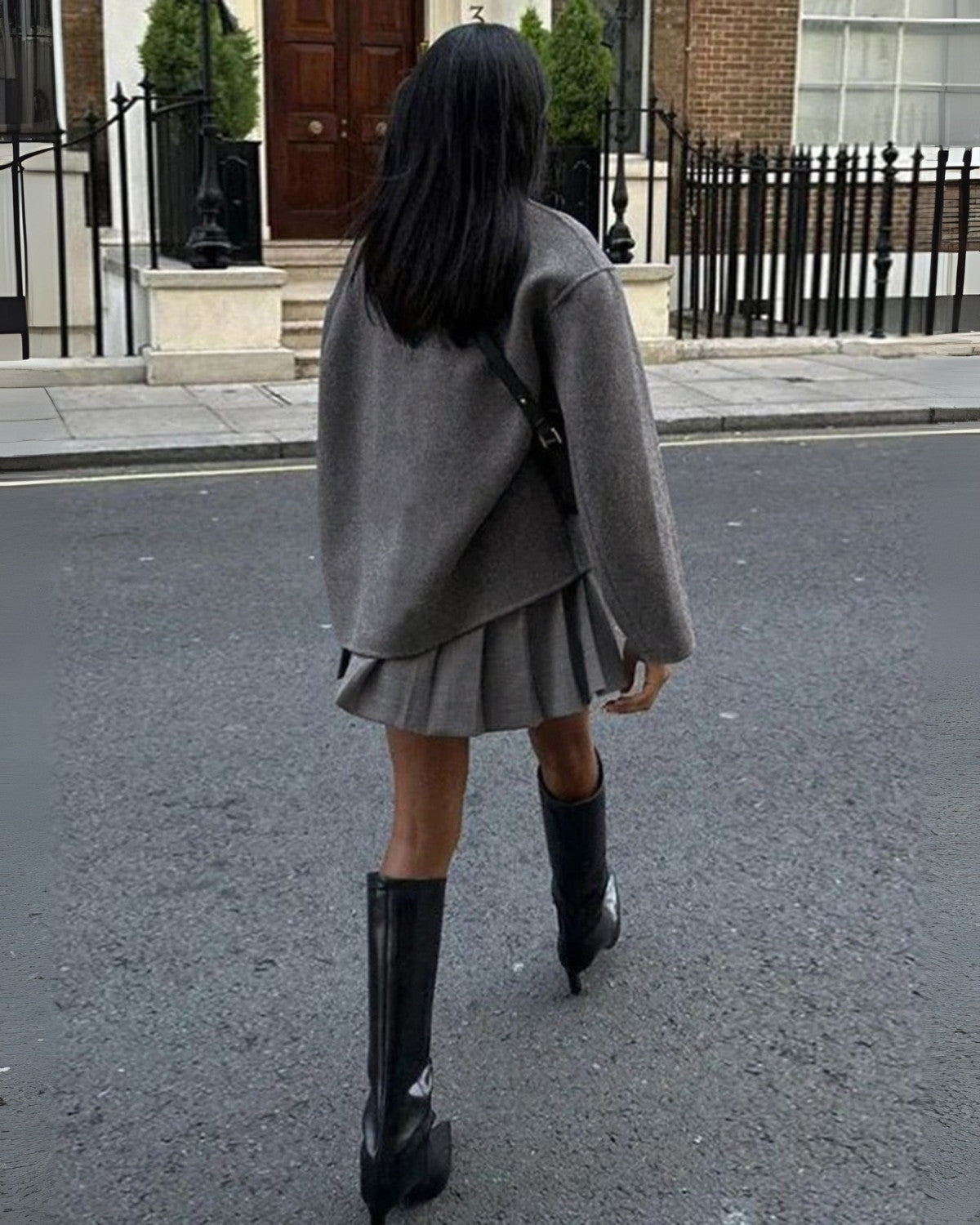 Stylowy Oversized Płaszcz z Guzikami dla Kobiet