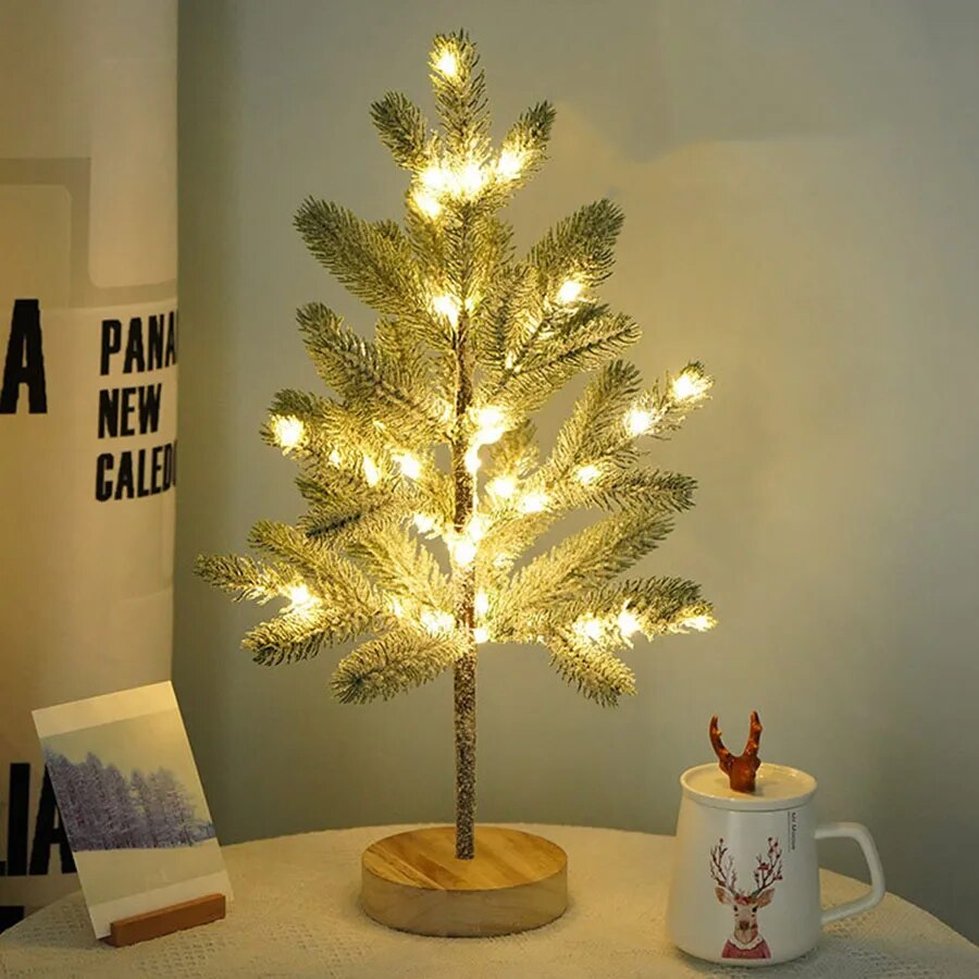 LumiPine – Choinkowa lampka stołowa LED z przytulnym, ciepłym światłem
