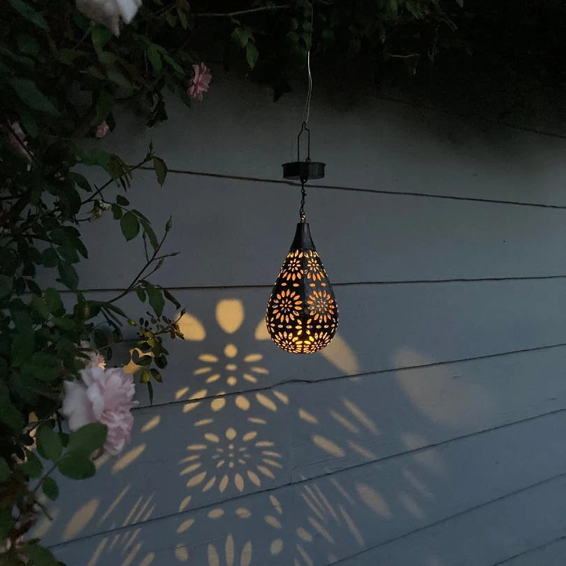 Zewnętrzna lampa wisząca solarna – LumaBright