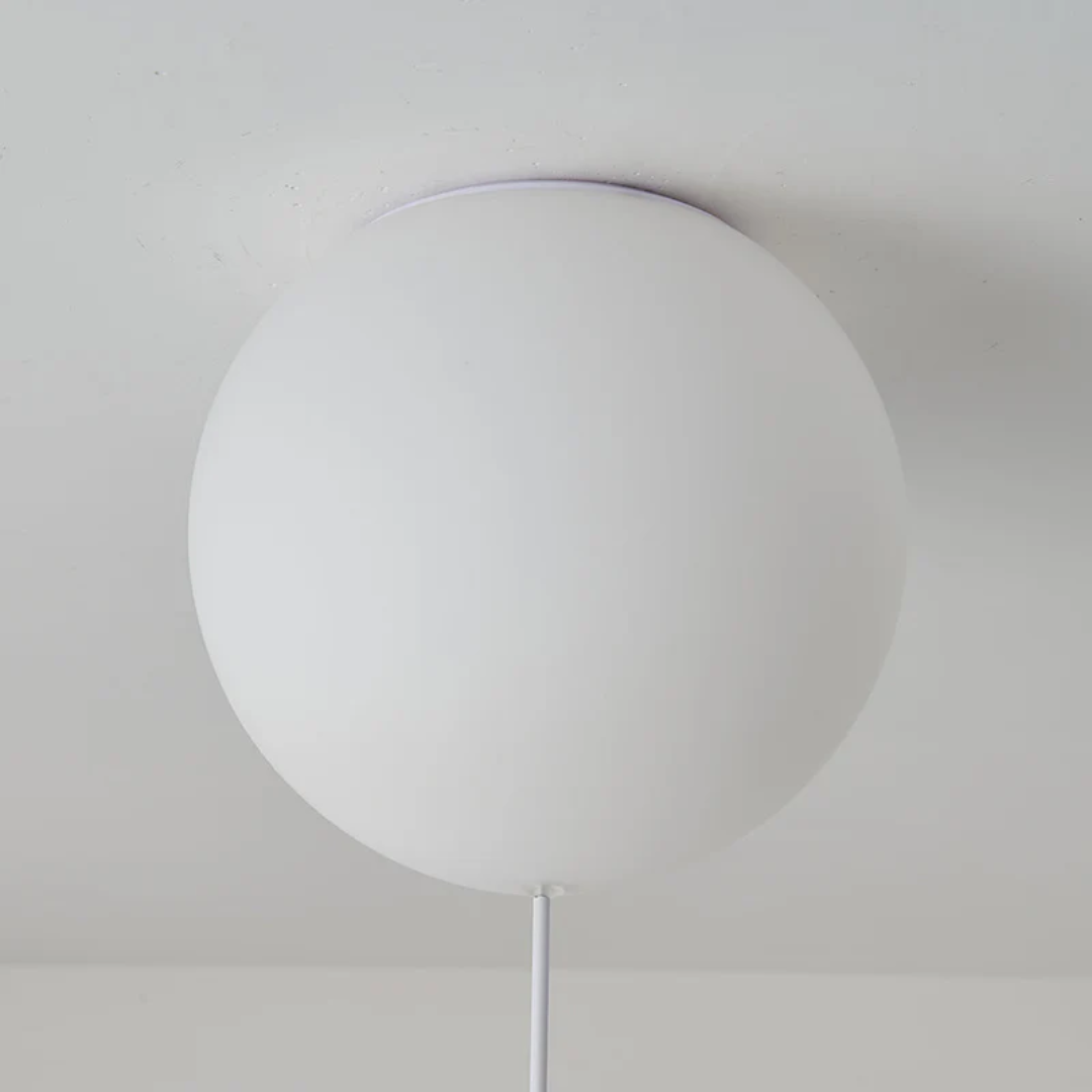 Nowoczesna Lampa sufitowa LED Księżyc/Astronauta do pokoju dziecięcego - CosmoGlow