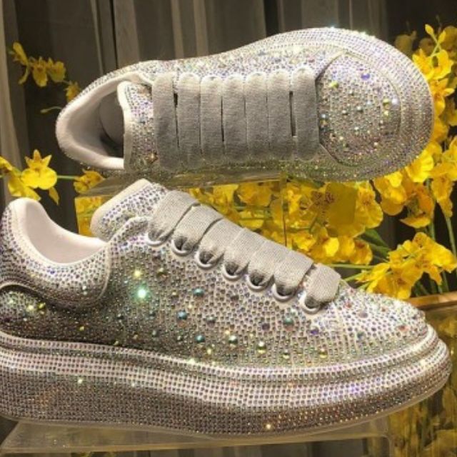 Elara | Luksusowe Sportowe Buty z Kryształami